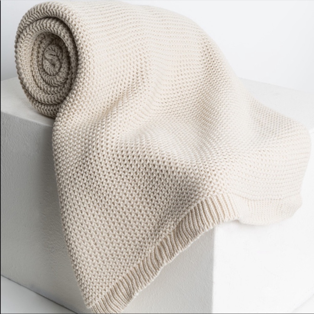 AKIRA waffle knit scarf 🧣